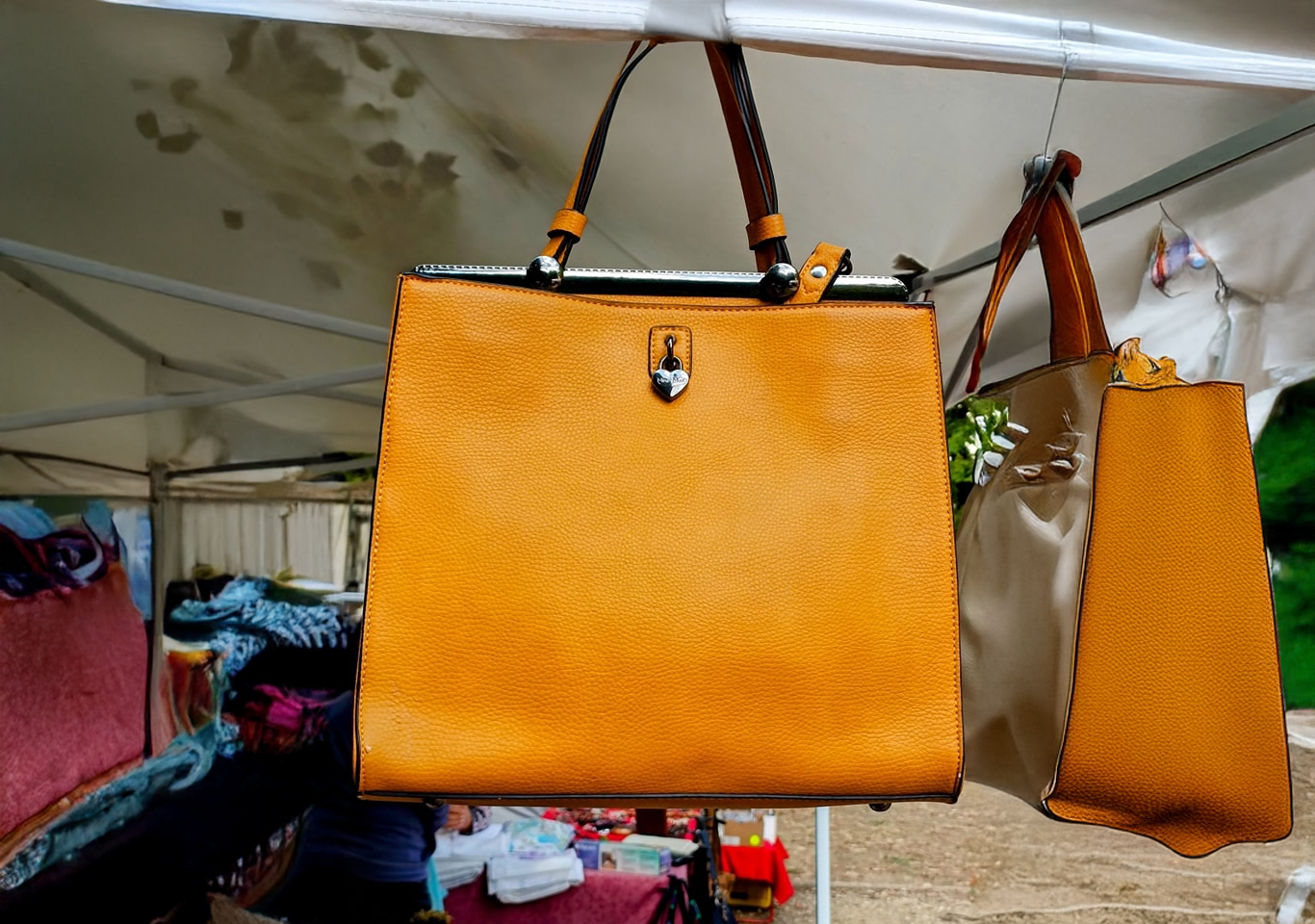 Vera-Vintage-Borsa-Gialla